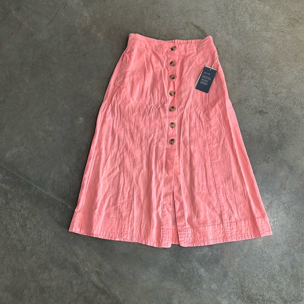 Brand new pink skirt